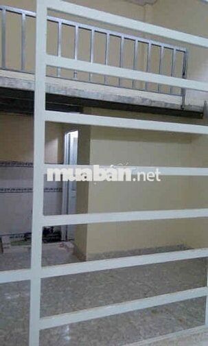 phòng trọ thạnh lộc 24m2 ngay bờ kênh mát mẻ