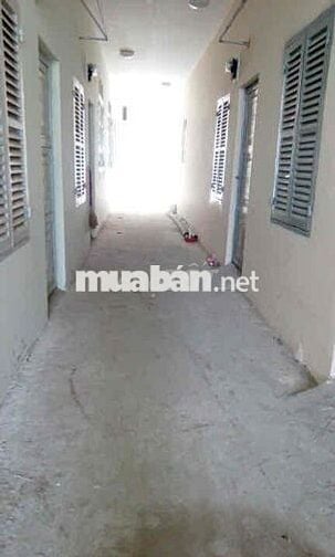 phòng trọ thạnh lộc 24m2 ngay bờ kênh mát mẻ