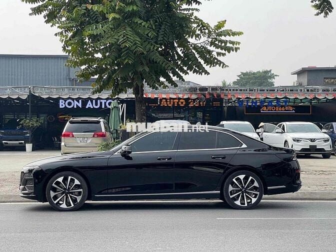 VinFast Lux A2.0 Premium 2021 Đen 36000 km