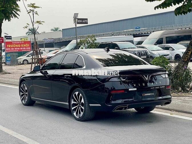 VinFast Lux A2.0 Premium 2021 Đen 36000 km