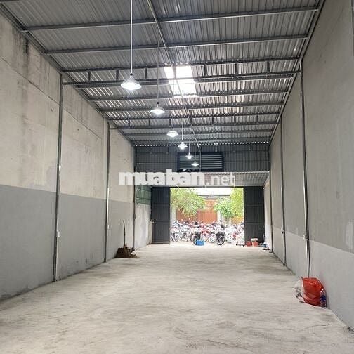 Cho thuê kho hẻm 8m đường Bình Lợi, DT: 4,2x20m. Giá 15tr/tháng