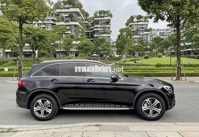 Mercedes-Benz GLC250 4MATIC 2018 Đen