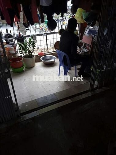 Cho thuê tập thể tầng 2 Nguyễn Chính - 65m2 - 2 ngủ - 6.5 triệu