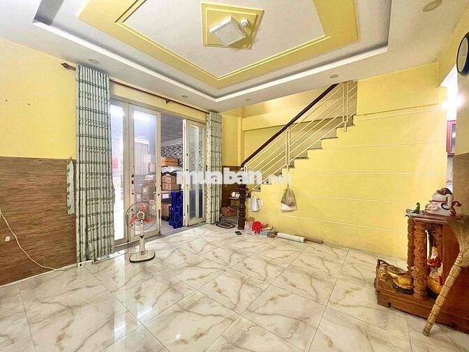 Chính Chủ Cho Thuê Nhà Nguyên Căn 2PN Ngay Sân Bay