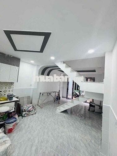 Nhà 3 tầng 4PN Ngay Lò Gốm q6 40m2 ( 4m x 10m)