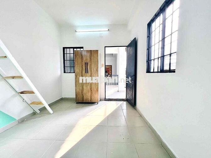 PHÒNG TRỌ ZÁ RẺ - CỬA SỔ THOÁNG MÁT ĐẦY ĐỦ TIỆN NGHI, PHÒNG MỚI SẠCH