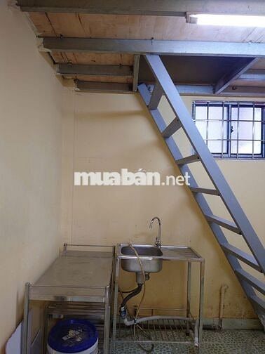 Chính chủ cho thuê nhà làm kho/nhà ở Quận 6