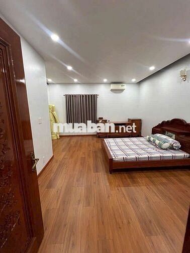 28ty Đàm phán ngay chủ bán Căn góc 2 măt tiền đối diên TTTM PRAC MAIL