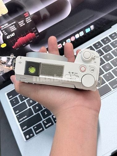 Pass nhanh bộ Zve10mark2 lens 18-105 đẹp 99%