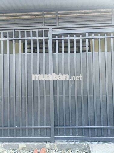 Nhà bán 4x16 m cấp 4 nhà đẹp giá 1 ty3 còn BL