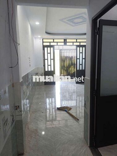 Nhà bán 4x16 m cấp 4 nhà đẹp giá 1 ty3 còn BL