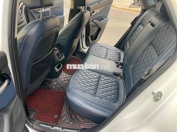 Kia Seltos 1.4 Premium Xline sx 2024 - màu Trắng.