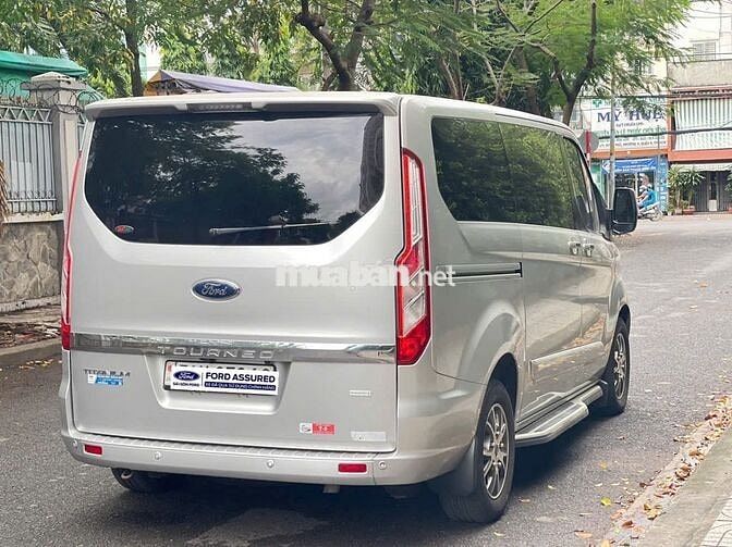 Ford Tourneo 2019 Titanium 2.0 AT - 82000 km