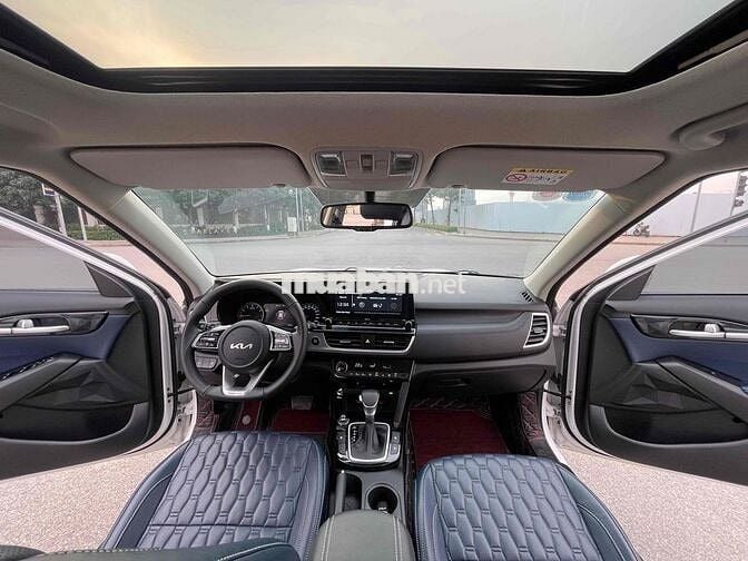 Kia Seltos 1.4 Premium Xline sx 2024 - màu Trắng.