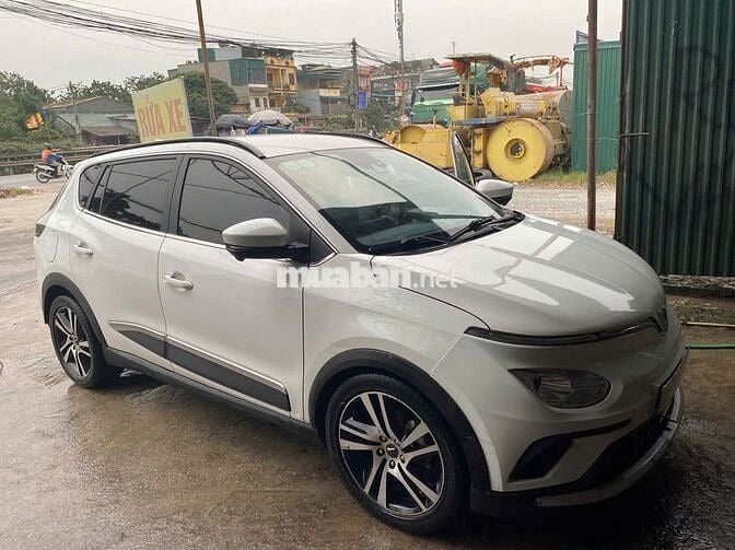 VinFast VFe34 2022  - 195000 km