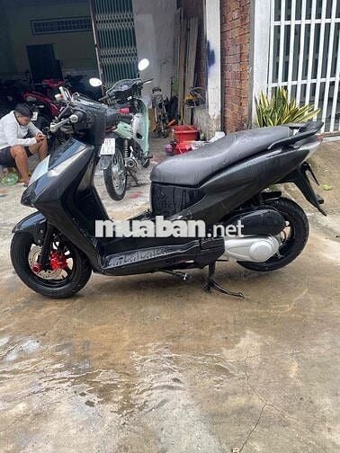Honda Dylan 150 Đen