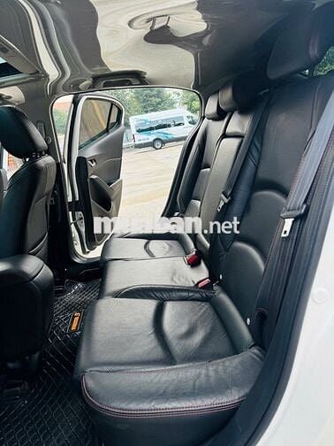 Mazda 3 1.5 AT 2016 (Hatback) -368tr