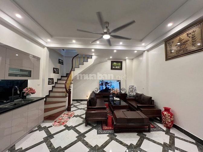 Ô TÔ Ngủ Trong Nhà Kim Ngưu, Hai Bà Trưng 30m, 5 tầng, mt 5m, 13.6 tỷ