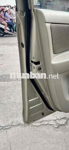 Toyota Innova 2009 G - 99000 km