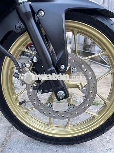 Cần Bán Winner V1 Zin Chất Còn Keng