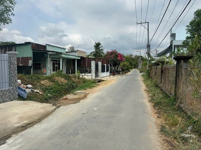 Đất thổ nhà vườn Đại Phước Nhơn Trạch giá rẻ, MT đường,SR chính chủ