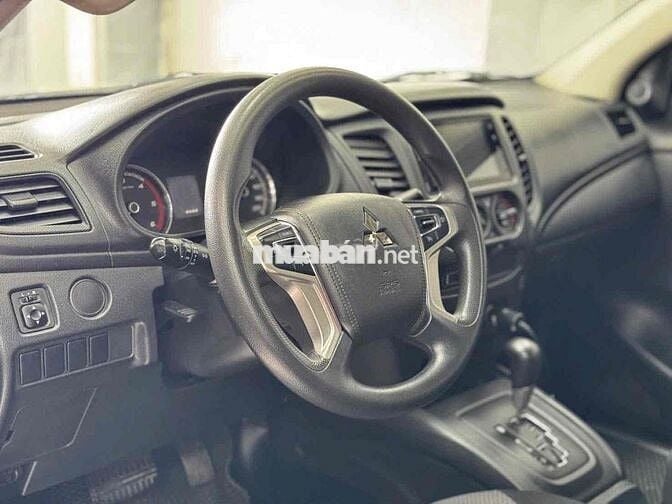 Mitsubishi Triton 2021 - 60000 km