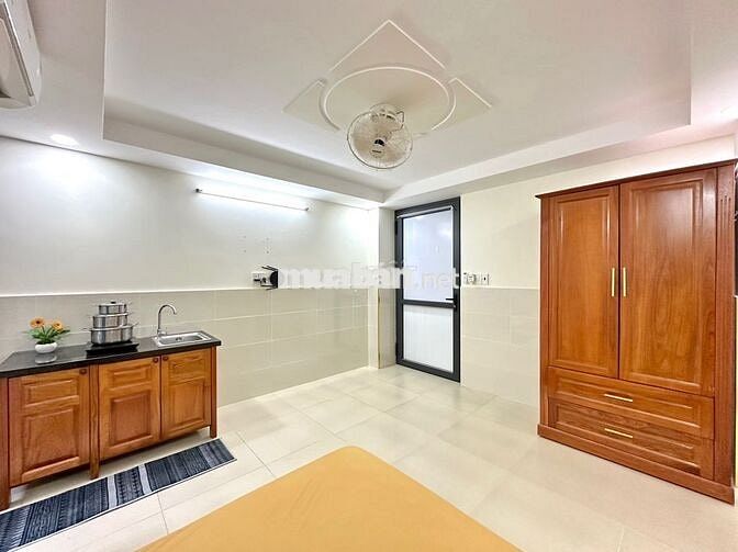 NGAY HỌC VIỆN CÁN BỘ, 2' ĐI CHỢ LONG VÂN, PHÒNG FULL TIỆN NGHI Ở NGAY