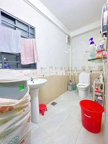 NHÀ LẦU VỊ TRÍ TUYỆT ĐẸP - TRỤC CHÍNH HẺM 182 TRẦN HƯNG ĐẠO, NINH KIỀU