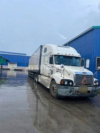 Bán kho xưởng dệt,may 18.500m2 Quốc Lộ 1A, Bến Lức, Long An (Tây Ninh)