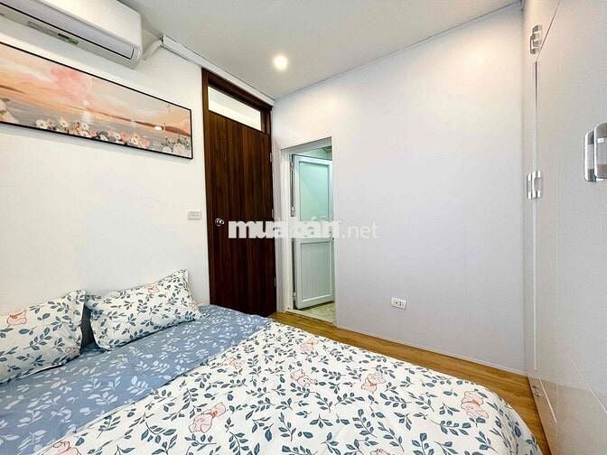 Bán Căn Hộ 52m CCMN 2 Ngủ + 2 WC View Thoáng Phố Phương Mai Đống Đa