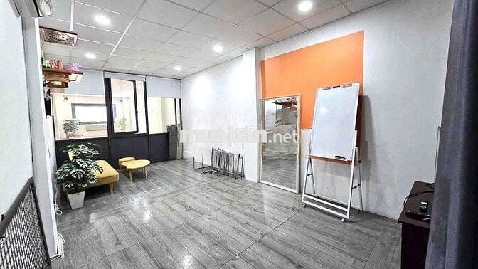 Cho Thuê Nhà Đường Bến Vân Đồn, Quận 4 (MBKD RỘNG - KINH DOANH TỰ DO)