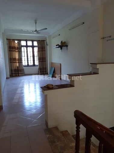 Cho thuê nhà 3,5 tầng mặt phố Thâm Tâm - khu ĐTM Trung Yên