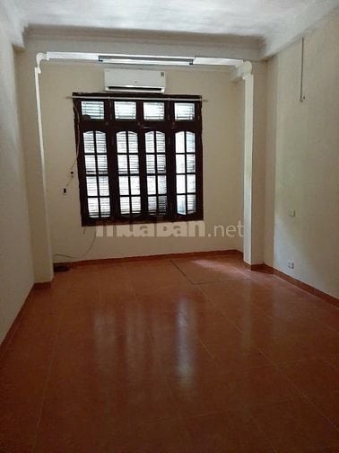 Cho thuê nhà 3,5 tầng mặt phố Thâm Tâm - khu ĐTM Trung Yên