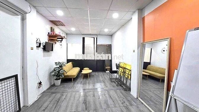 Cho Thuê Nhà Đường Bến Vân Đồn, Quận 4 (MBKD RỘNG - KINH DOANH TỰ DO)