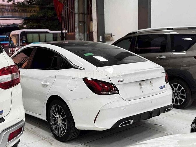 MG MG5 2022 Luxury - 40000 km