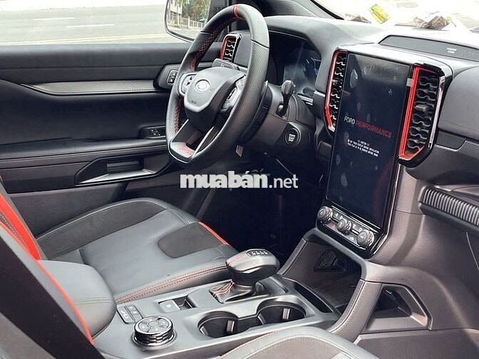 Ford Ranger 2025 Raptor 2.0L 4x4 AT - 8000 km