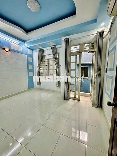 cho thuê nhà Thông Hoàng Hoa Thám  DT 5x9m, 3 lầu 5pn,ST giá 18 triệu