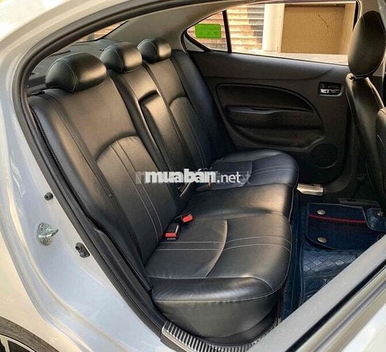 Mitsubishi Attrage 2023 1.2 CVT - 40000 km