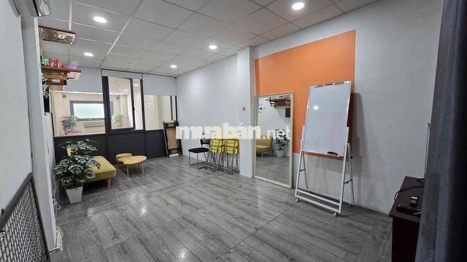 CHO THUÊ NHÀ NGUYÊN CĂN MẶT TIỀN BẾN VÂN ĐỒN VIEW SÔNG THOÁNG MÁT