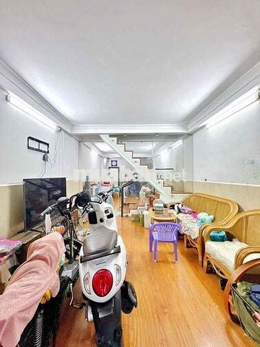 NHÀ LẦU VỊ TRÍ TUYỆT ĐẸP - TRỤC CHÍNH HẺM 182 TRẦN HƯNG ĐẠO, NINH KIỀU