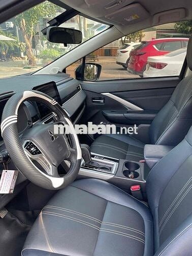 Mitsubishi Xpander Cross 2024 - 9000 km
