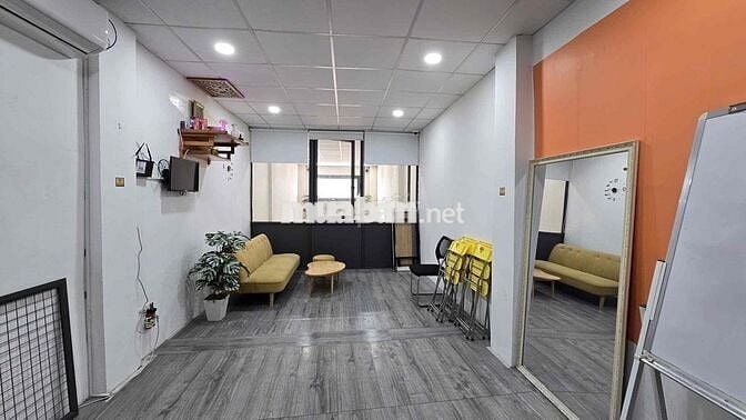 CHO THUÊ NHÀ NGUYÊN CĂN MẶT TIỀN BẾN VÂN ĐỒN VIEW SÔNG THOÁNG MÁT