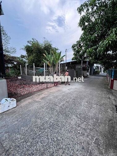 Nền Khu vực phú mỹ, cách đại học tây đô 1,4km lộ oto