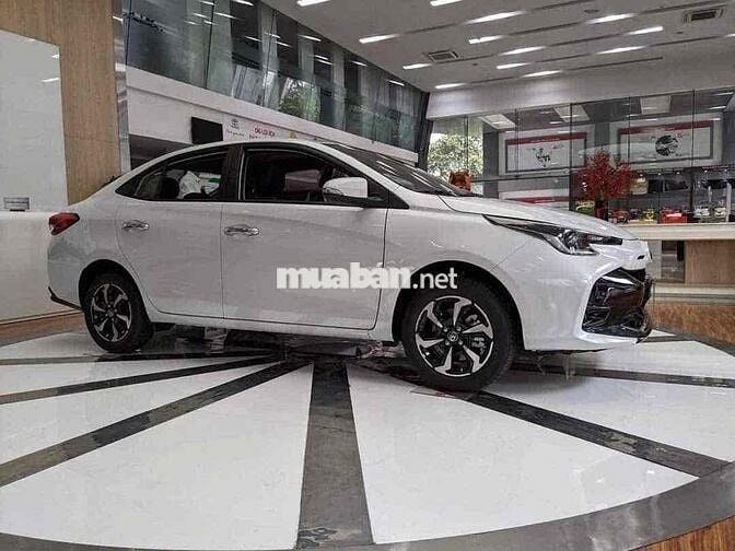 Toyota Vios 2025 Sedan Trắng
