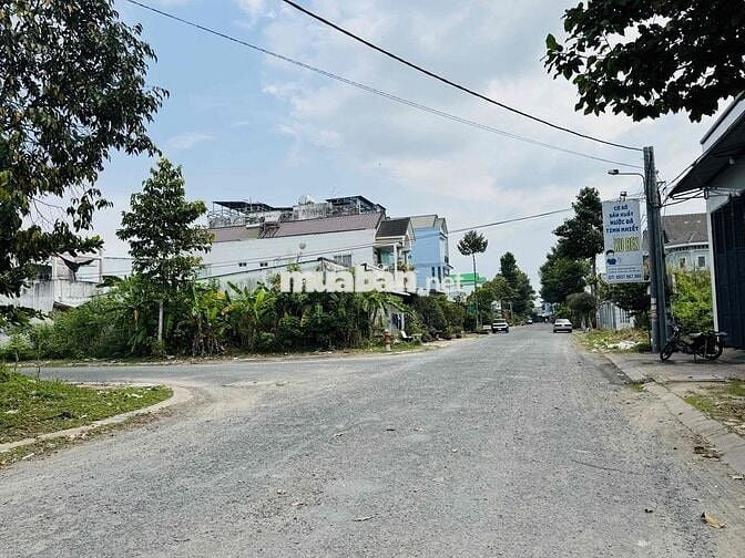 NỀN ĐẸP TRỤC CHÍNH KHU TÁI ĐỊNH CƯ PHƯỜNG 9 NAY LÀ PHƯỜNG LONG CHÂU, V