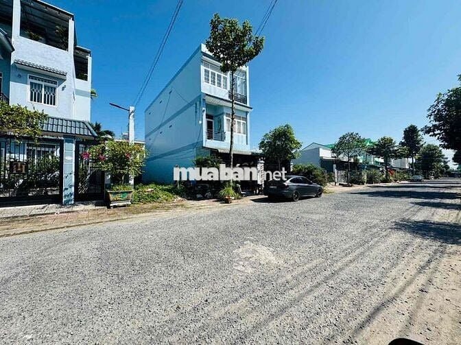 NỀN ĐẸP TRỤC CHÍNH KHU TÁI ĐỊNH CƯ PHƯỜNG 9 NAY LÀ PHƯỜNG LONG CHÂU, V