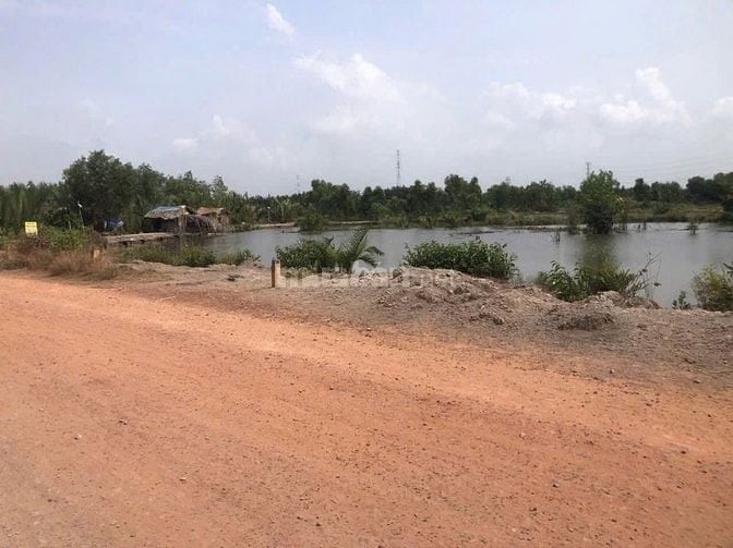 Đất thổ nhà vườn Đại Phước Nhơn Trạch giá rẻ, MT đường,SR chính chủ