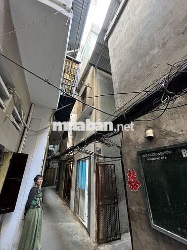 Cho thuê nhà trong ngõ 16m2, 4 tầng, 2 ngủ, 2 wc, bếp, khách, Đống Đa