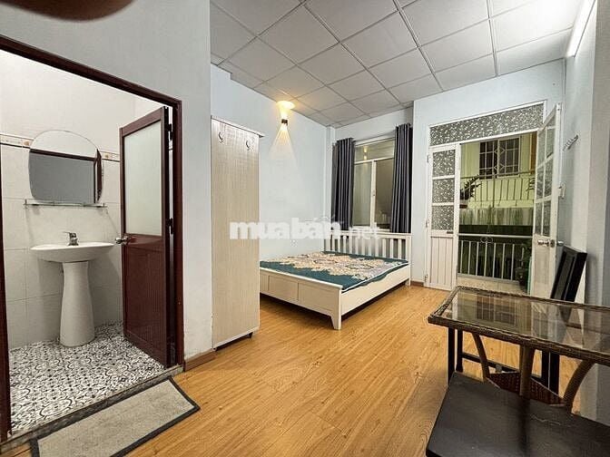 cho thuê phòng diện tích 22 m2, đường Cô Bắc, quận 1