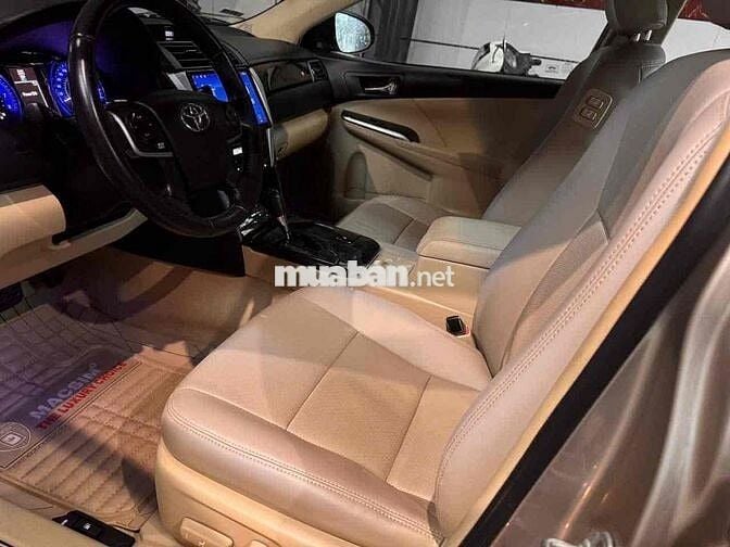 Toyota Camry 2.0SX 2015